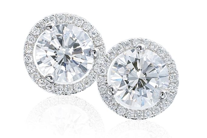 14K White Gold Diamond Stud Earrings