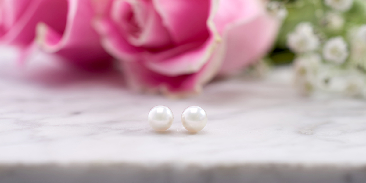 Beyond the Birthstone: 8 Vintage Pearls for June
