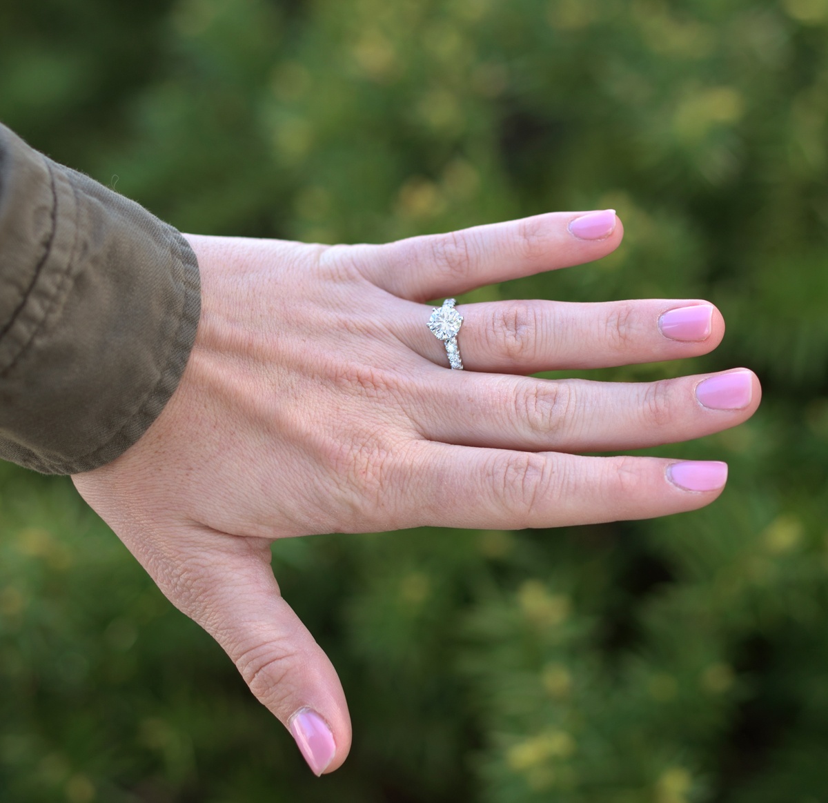 Diamond Clarity vs Cut Which Is More Important? Long's Jewelers