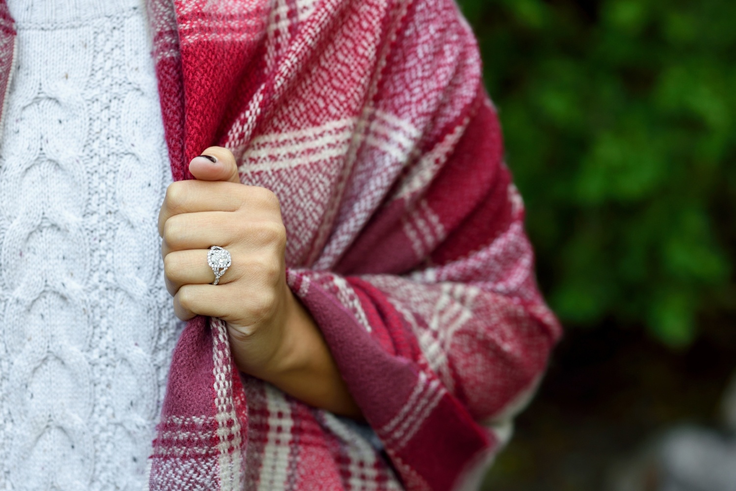 How Much Do Estate Engagement Rings Cost?