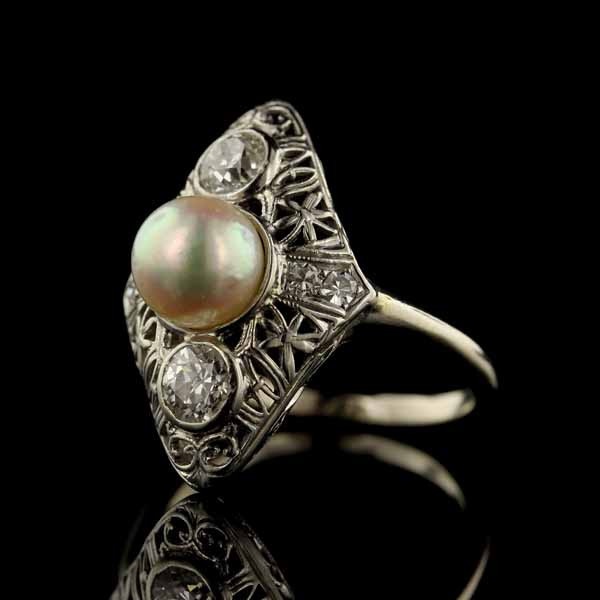 Vintage 14K White Gold Pearl and Diamond Ring