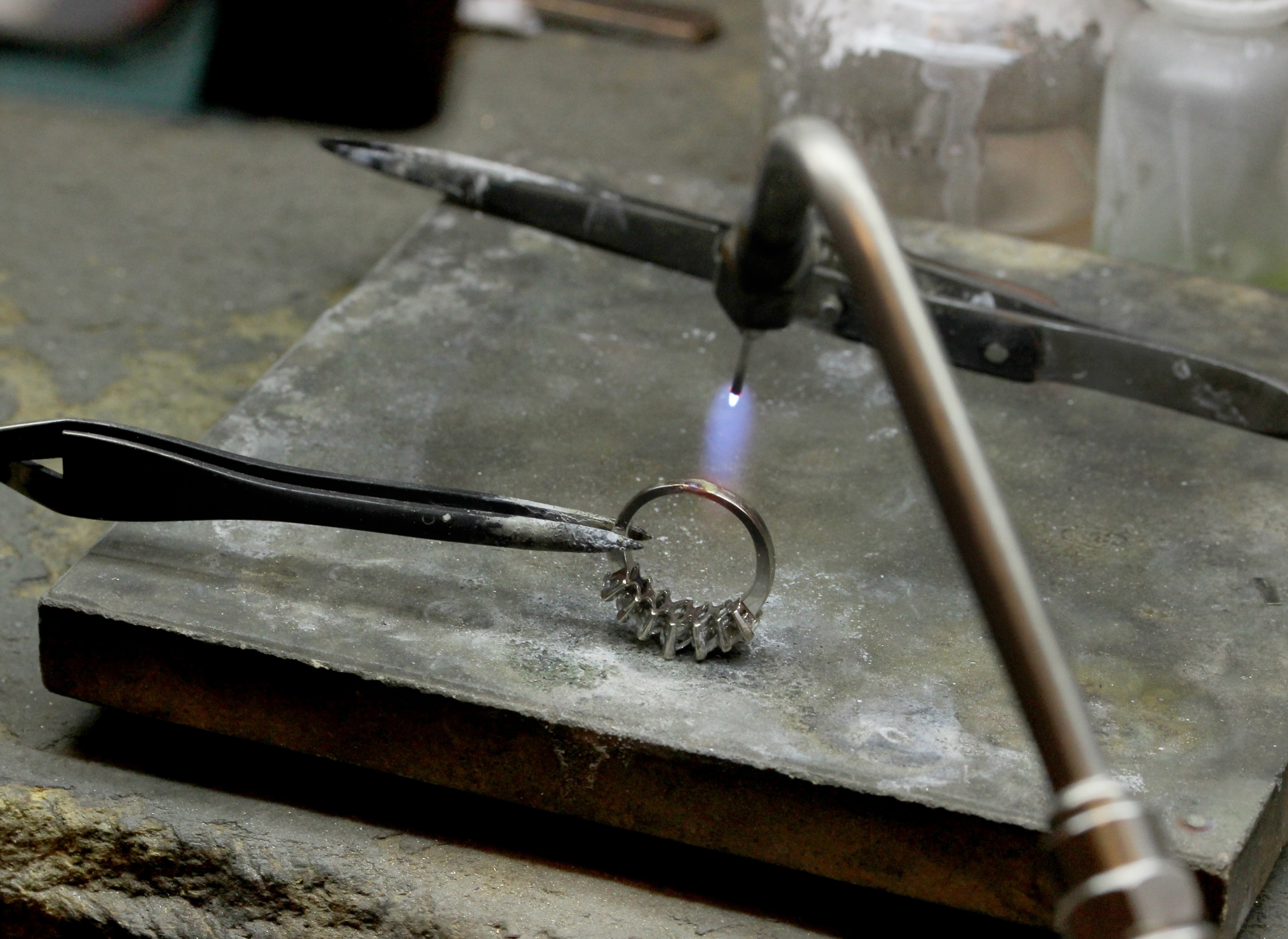 What To Do If You Think An Engagement Ring Prong Is Loose