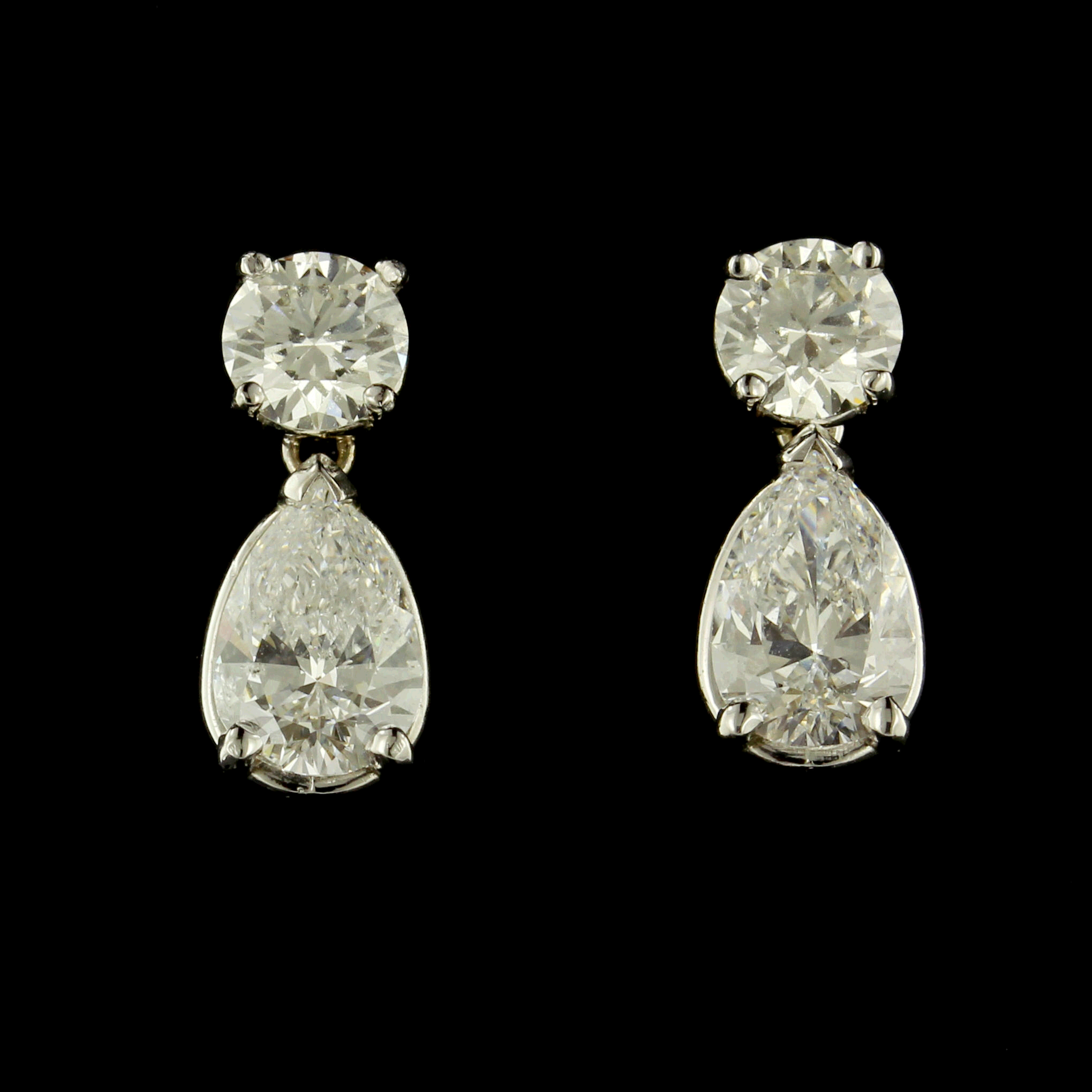 18K White Gold and Diamond Earrings