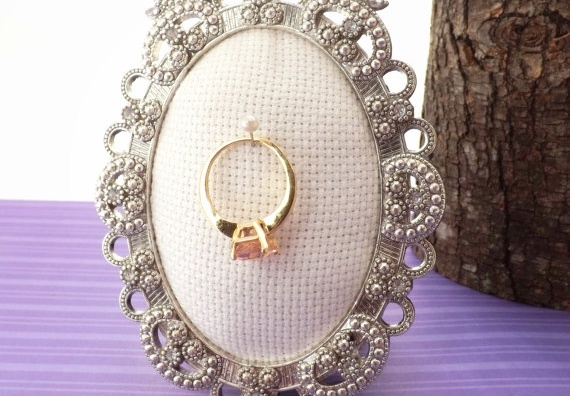 5 Ways To Make Sure You NEVER Lose Your Engagement Ring