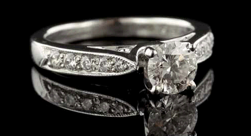 8 Beautiful Vintage Diamond Engagement Rings Under $3,000